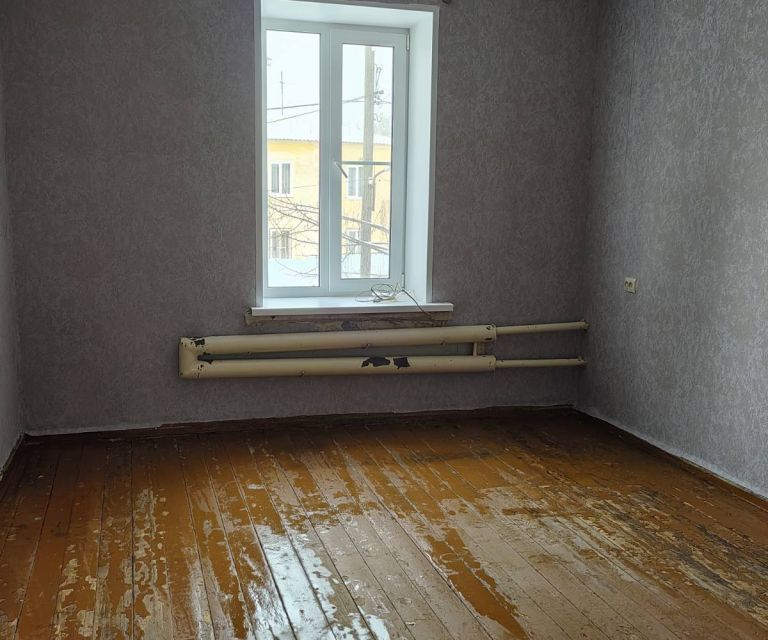 Продаётся 3-комнатная квартира, 50.7 м²