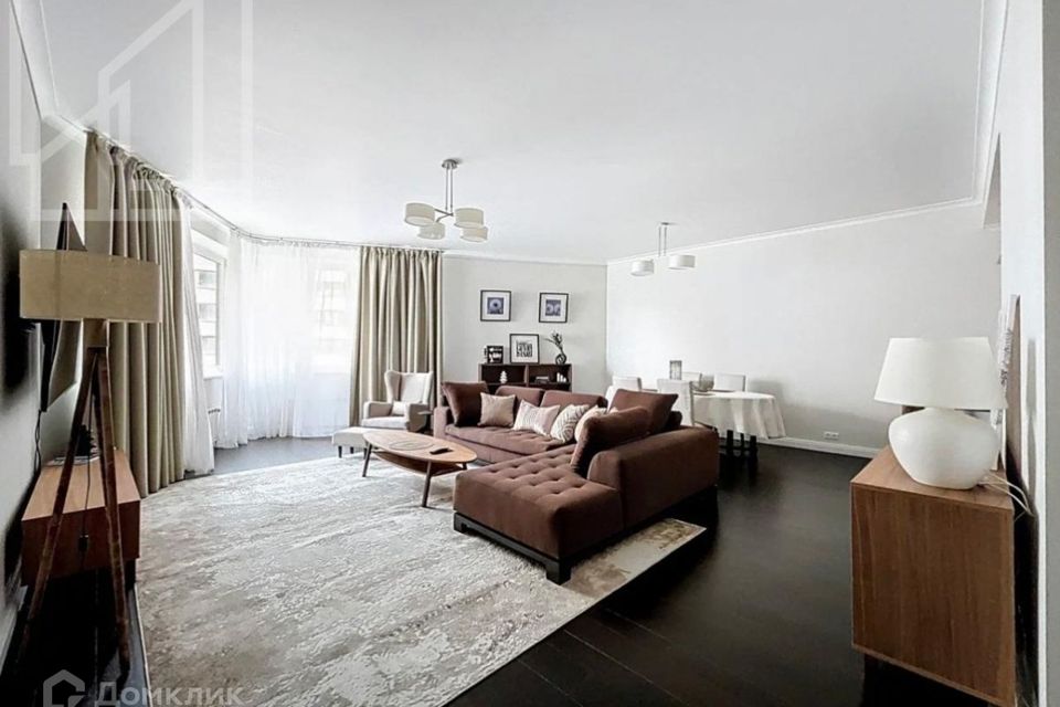 Сдаётся 3-комнатная квартира, 123 м²