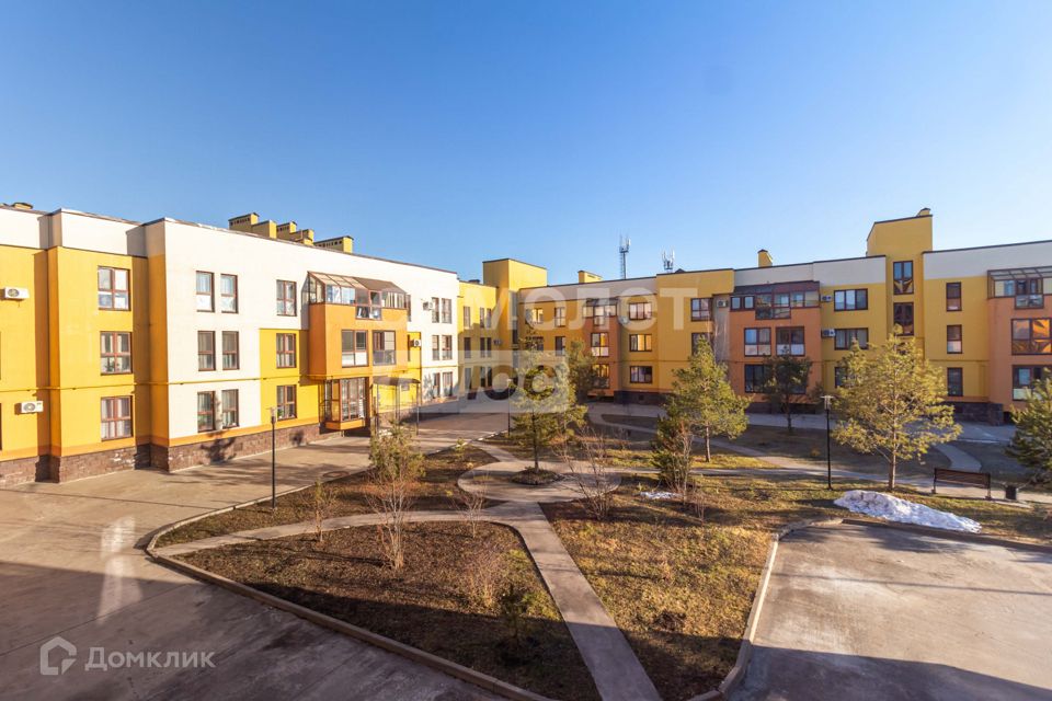 Продаётся 2-комнатная квартира, 63.7 м²