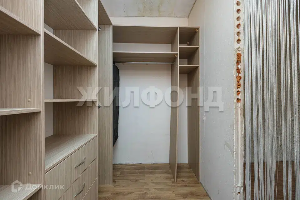 Продаётся 2-комнатная квартира, 65.8 м²