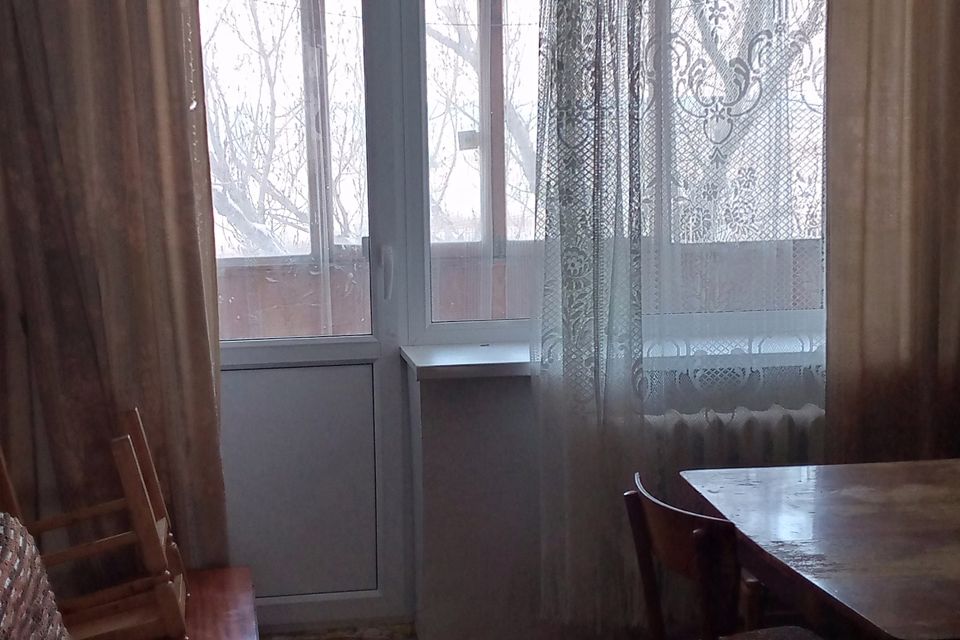 Продаётся 3-комнатная квартира, 60 м²