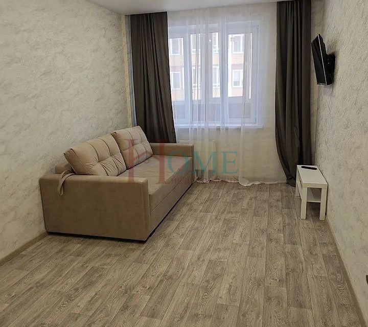 Сдаётся 1-комнатная квартира, 40 м²