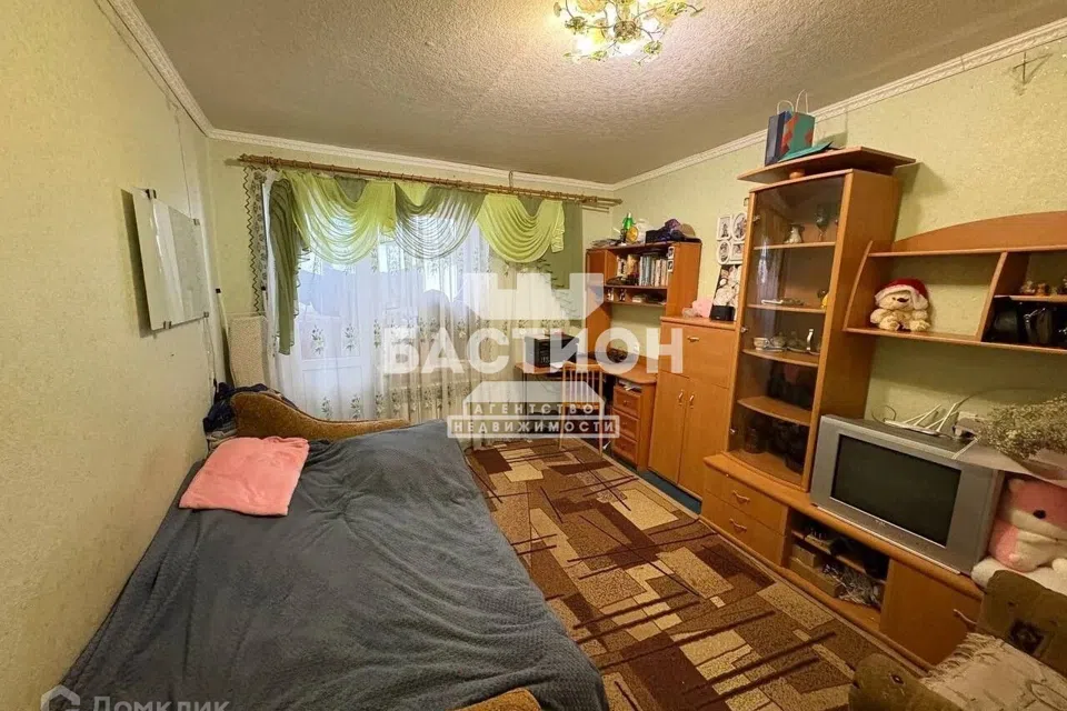 Продаётся 1-комнатная квартира, 27.7 м²