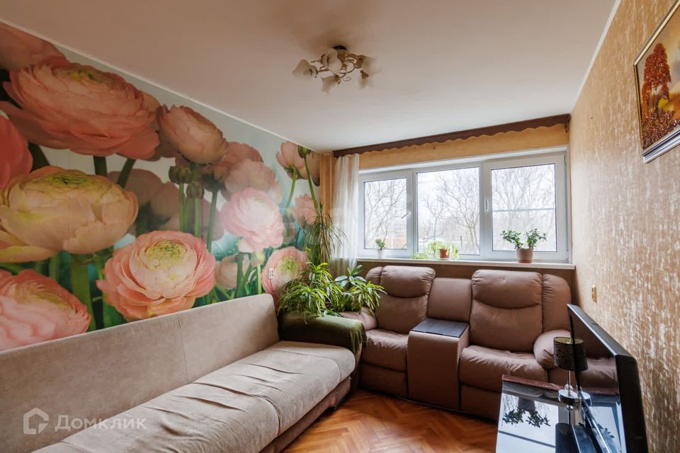 Продаётся 3-комнатная квартира, 62.4 м²