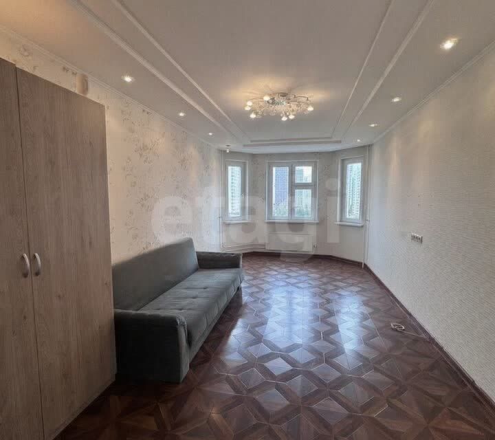 Продаётся 3-комнатная квартира, 76.3 м²