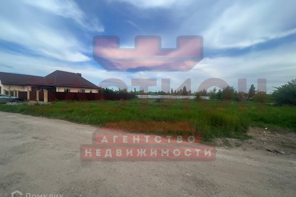 Продаётся участок, 10 сот., ИЖС