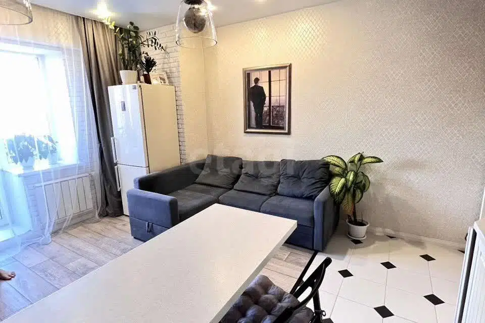 Продаётся 1-комнатная квартира, 43.8 м²