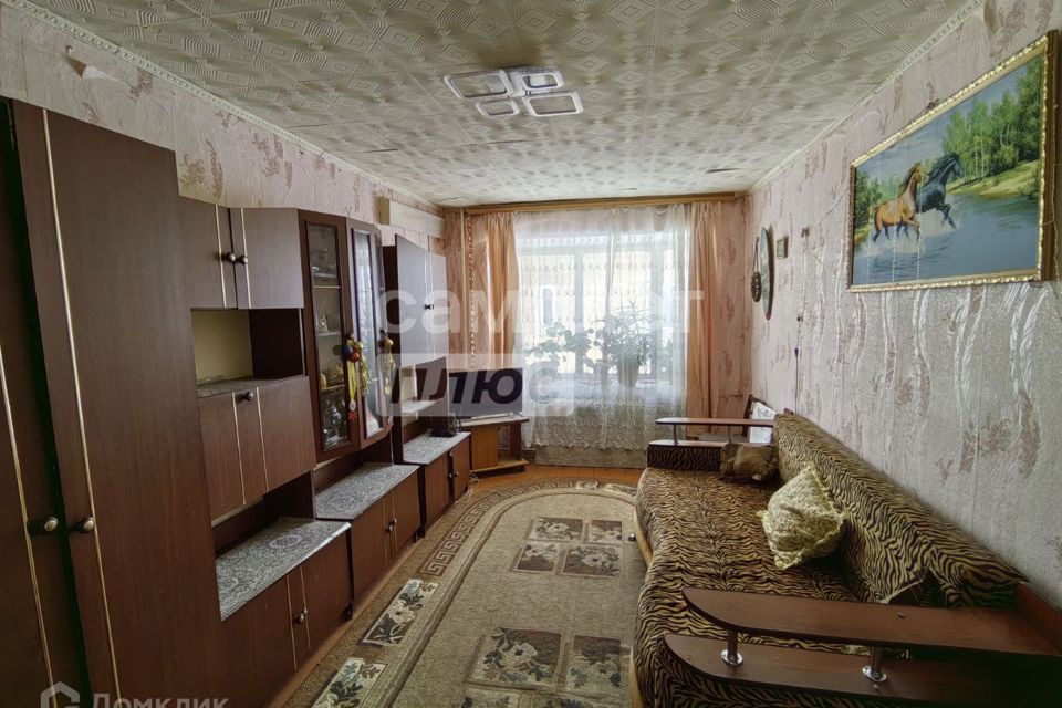 Продаётся 3-комнатная квартира, 51.2 м²