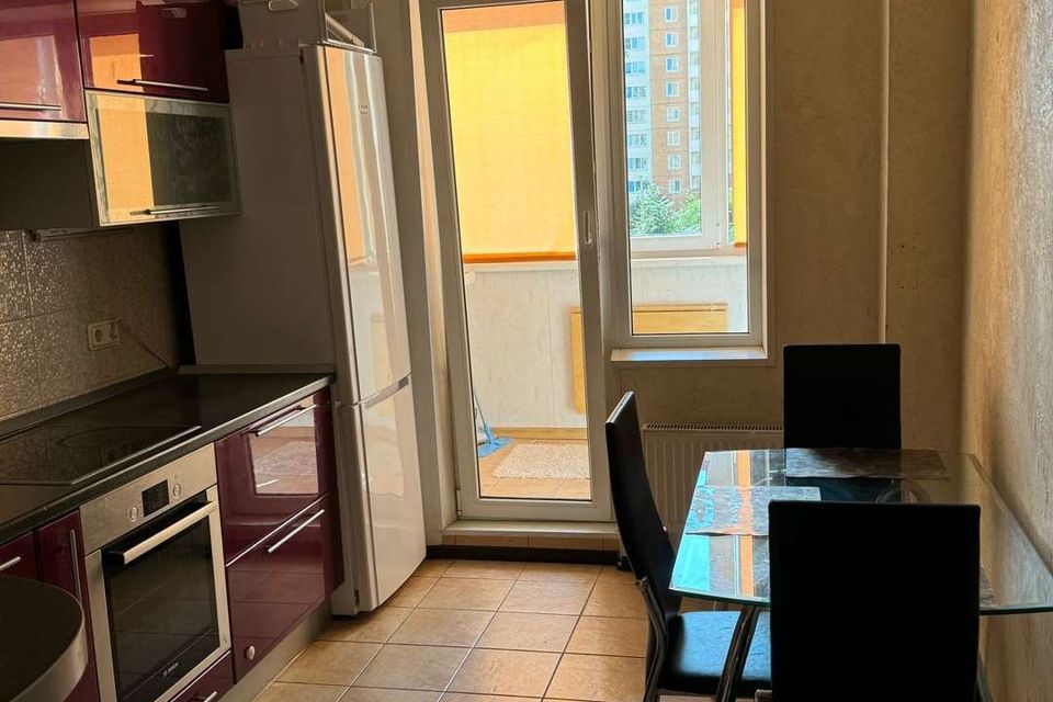 Продаётся 2-комнатная квартира, 62 м²