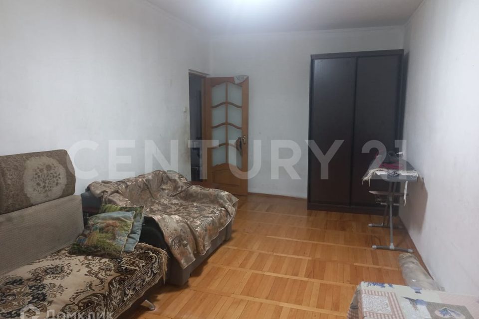 Продаётся 3-комнатная квартира, 100 м²