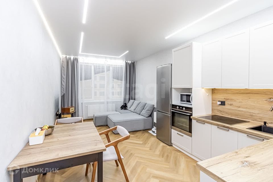 Продаётся 1-комнатная квартира, 52 м²