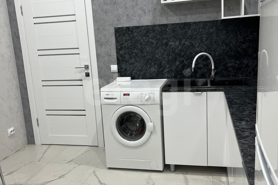 Продаётся 3-комнатная квартира, 109.2 м²