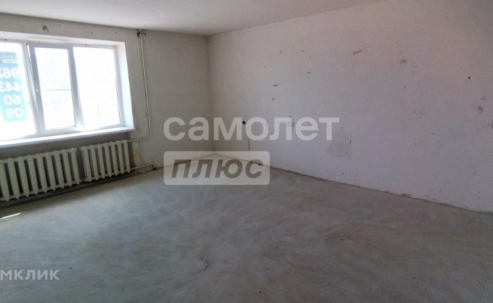 Продаётся 1-комнатная квартира, 56 м²