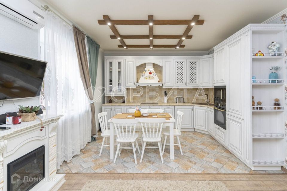 Продаётся 2-комнатная квартира, 80.9 м²