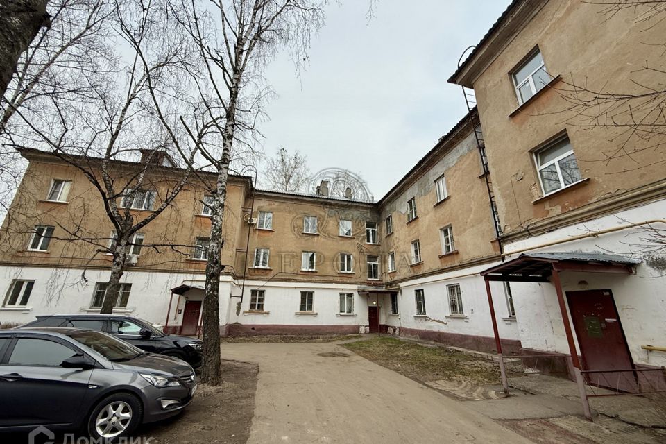 Продаётся комната в 2-комн. квартире, 20 м²