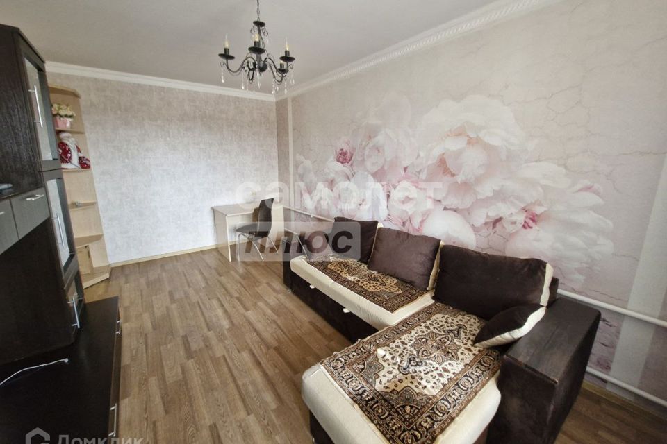 Продаётся 3-комнатная квартира, 60 м²