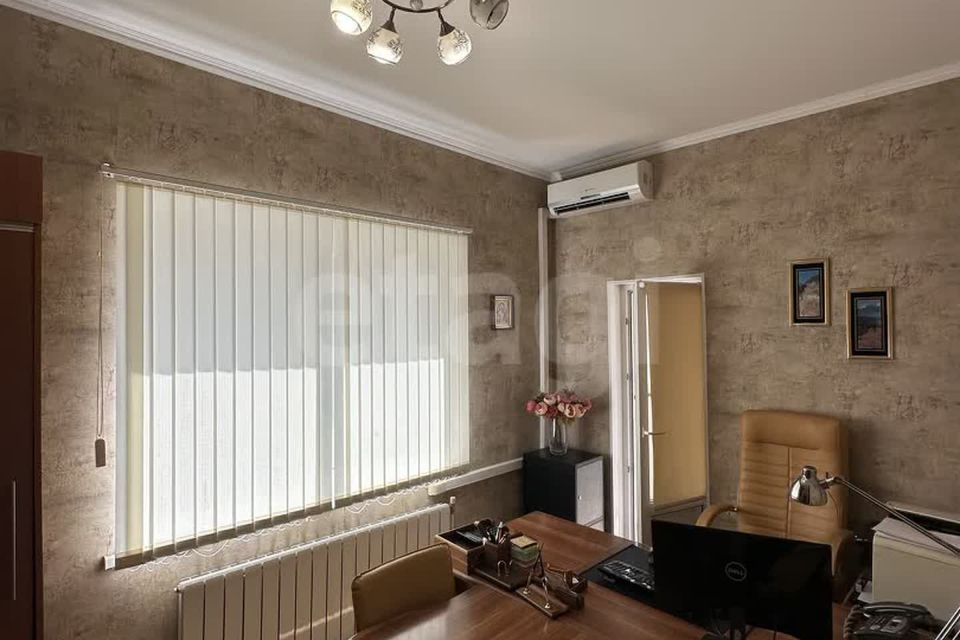 Продаётся 1-комнатная квартира, 47.7 м²
