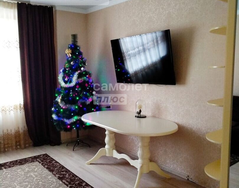 Продаётся 3-комнатная квартира, 73 м²