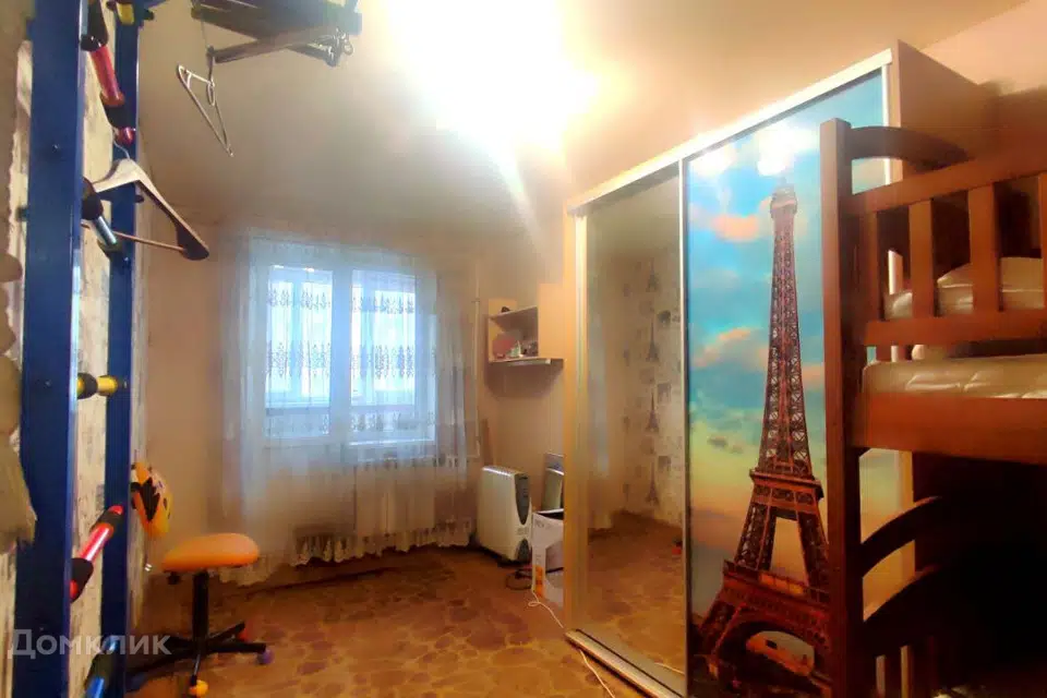 Продаётся 3-комнатная квартира, 62.8 м²