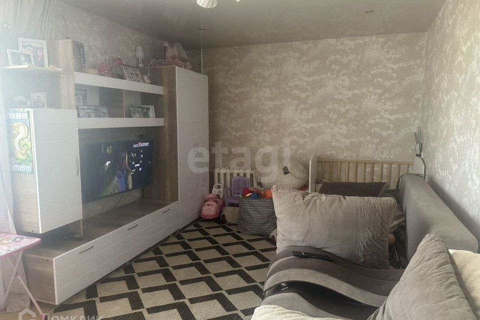 Продаётся 2-комнатная квартира, 47.7 м²