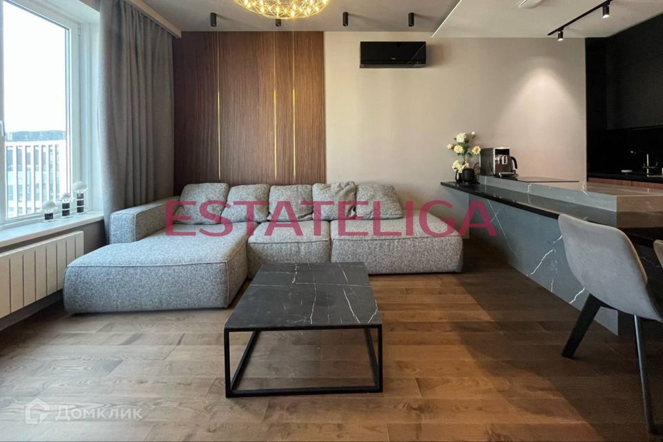 Сдаётся 3-комнатная квартира, 115 м²
