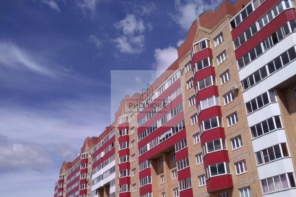Продаётся 3-комнатная квартира, 96 м²