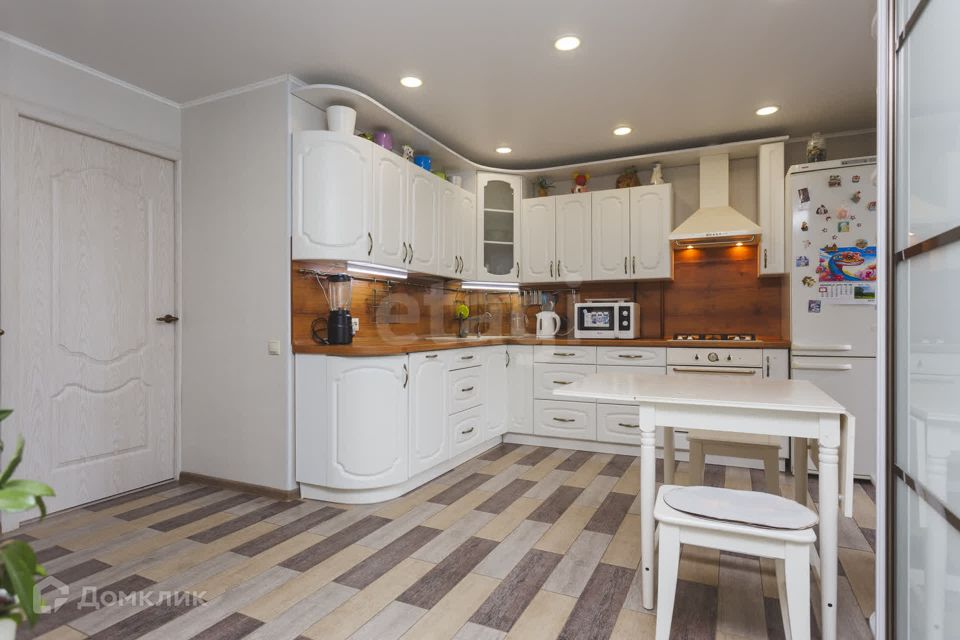Продаётся 2-комнатная квартира, 53.8 м²