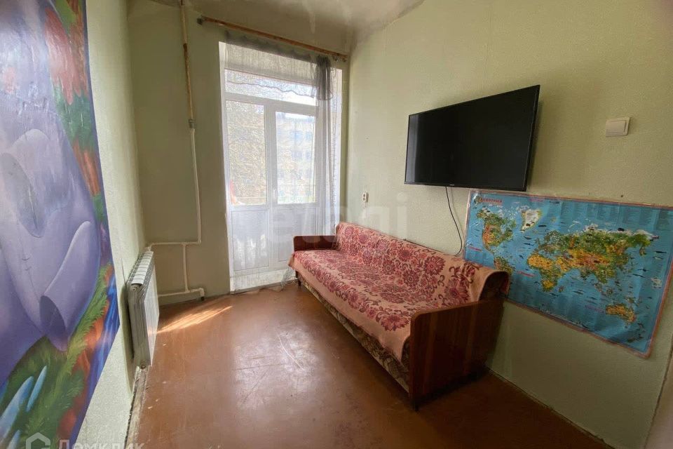 Продаётся 4-комнатная квартира, 73 м²
