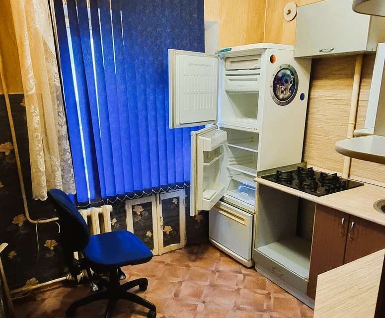 Продаётся 2-комнатная квартира, 42.4 м²