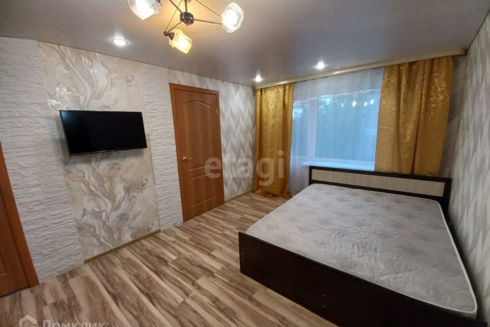Продаётся 3-комнатная квартира, 44.3 м²
