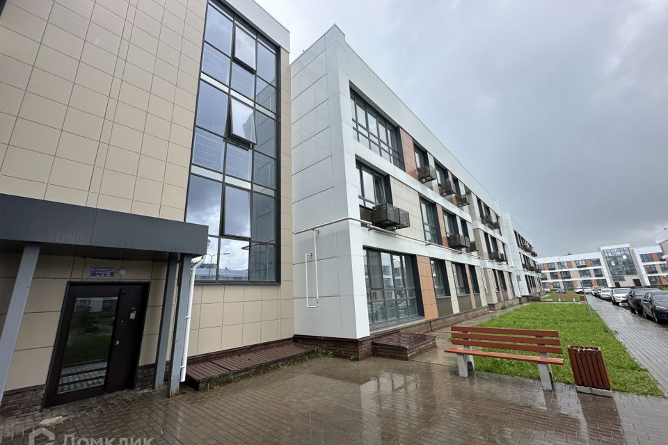 Продаётся 1-комнатная квартира, 40.2 м²