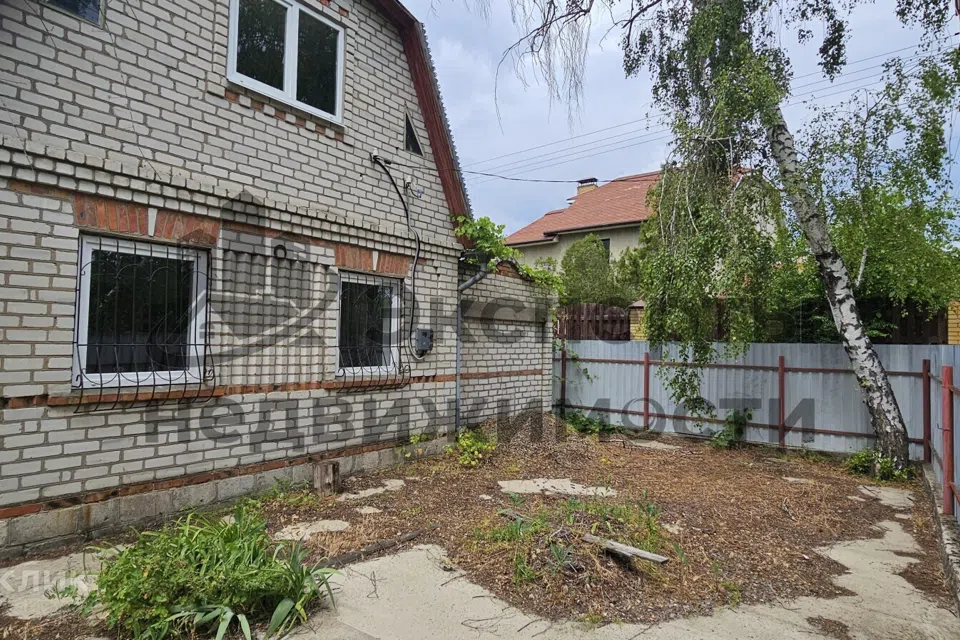 Продаётся 2-этажный дом, 100 м²
