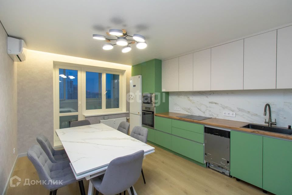 Продаётся 3-комнатная квартира, 86.6 м²