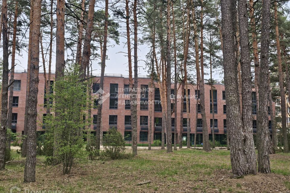 Продаётся 1-комнатная квартира, 60.54 м²