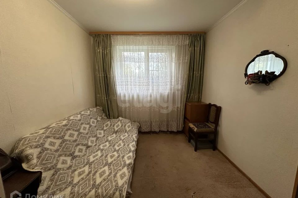 Продаётся комната в 1-комн. квартире, 12.1 м²