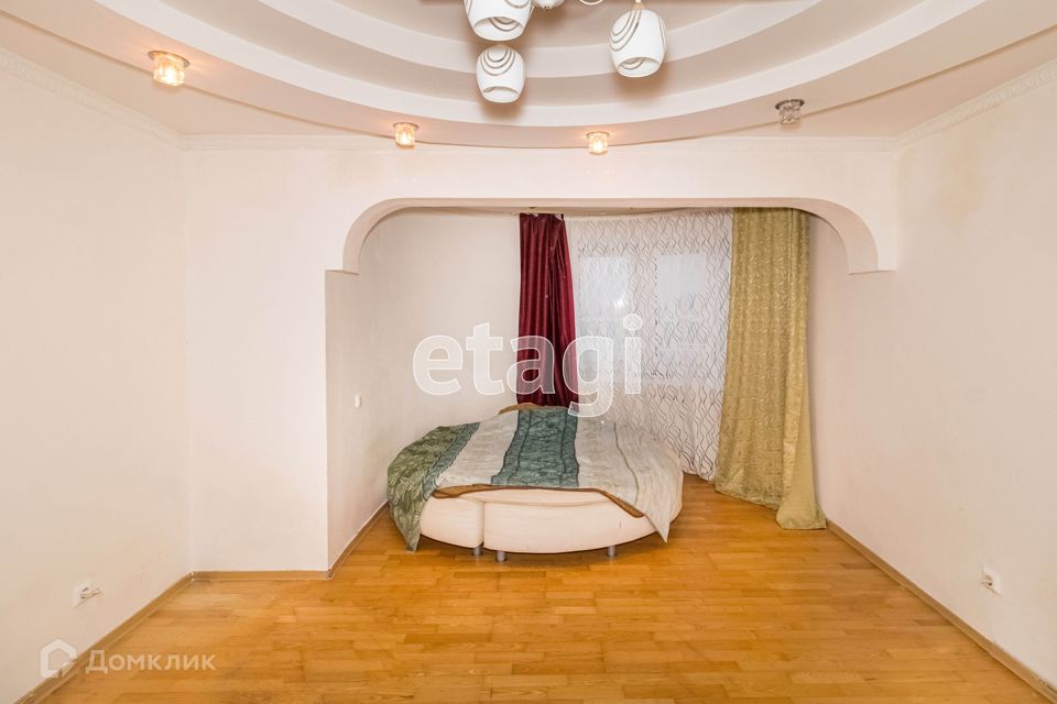 Продаётся 1-комнатная квартира, 44 м²