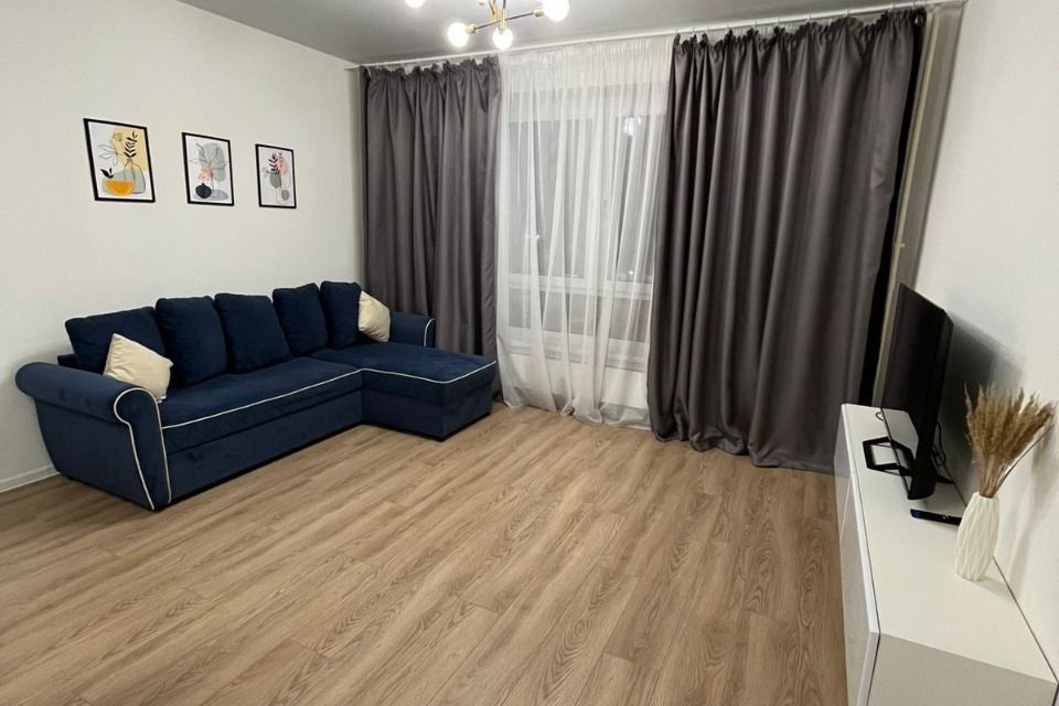 Сдаётся 1-комнатная квартира, 43 м²