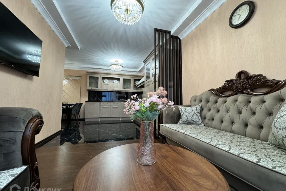 Продаётся 2-комнатная квартира, 62 м²