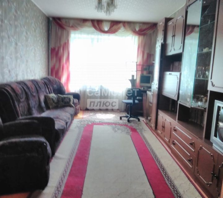 Продаётся 4-комнатная квартира, 87 м²