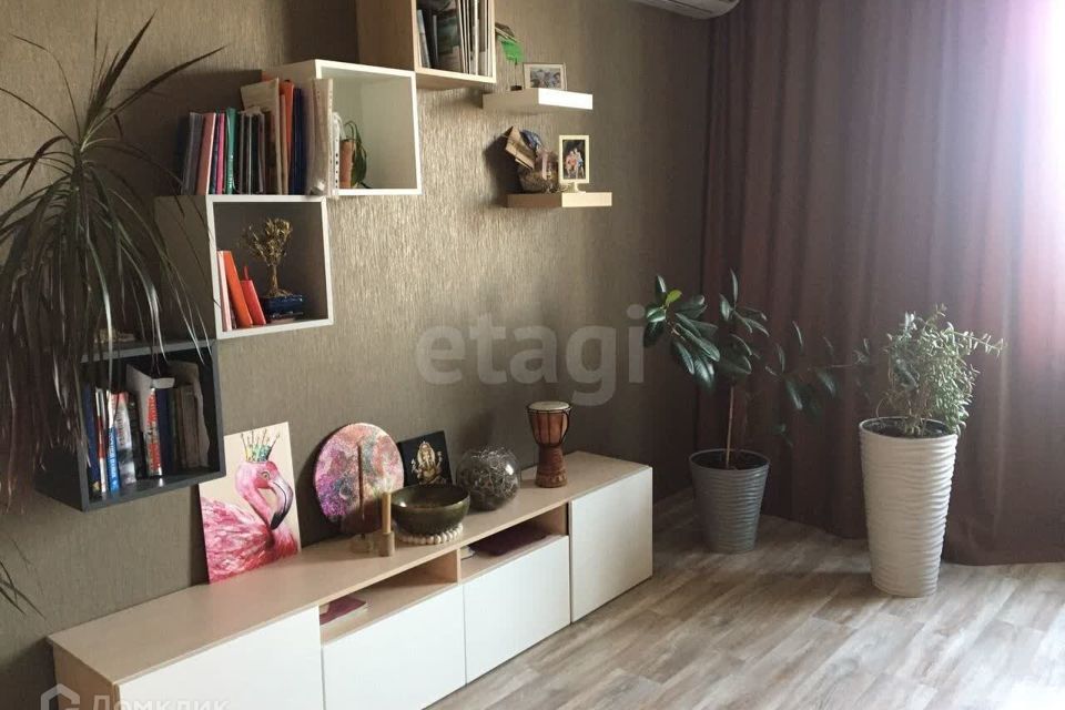 Сдаётся 1-комнатная квартира, 39 м²