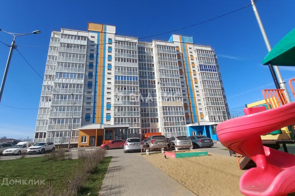 Продаётся 1-комнатная квартира, 35.2 м²