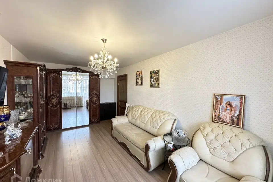 Продаётся 2-комнатная квартира, 42.3 м²