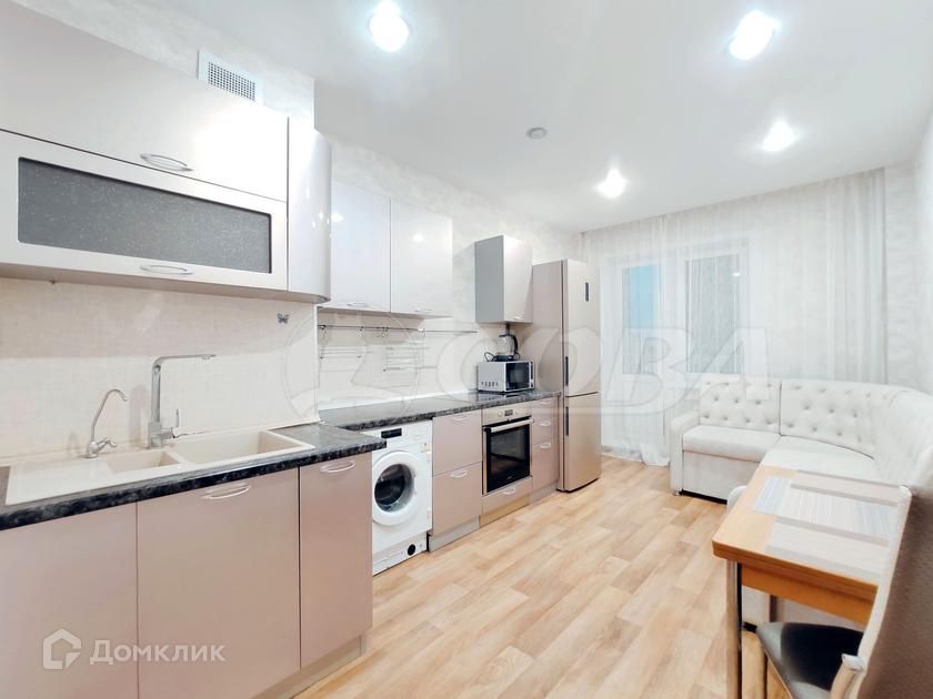 Продаётся 1-комнатная квартира, 43.2 м²