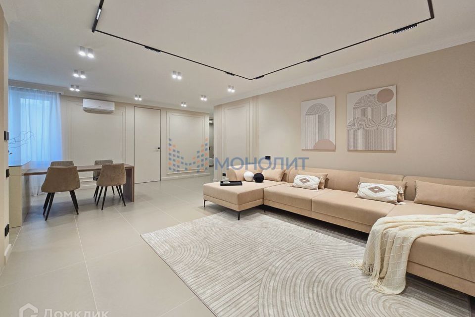 Продаётся 3-комнатная квартира, 125 м²