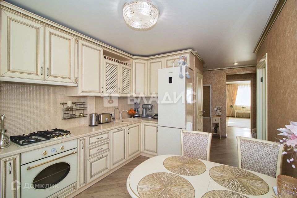 Продаётся 2-комнатная квартира, 62.6 м²