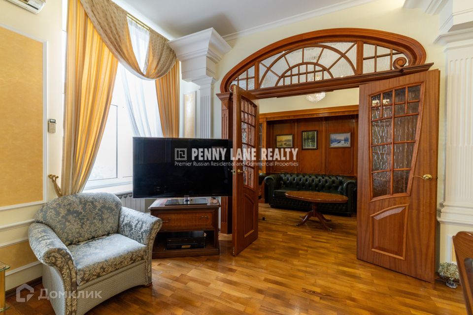Сдаётся 4-комнатная квартира, 112 м²