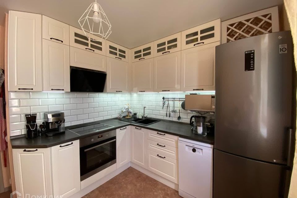 Продаётся 2-комнатная квартира, 57 м²