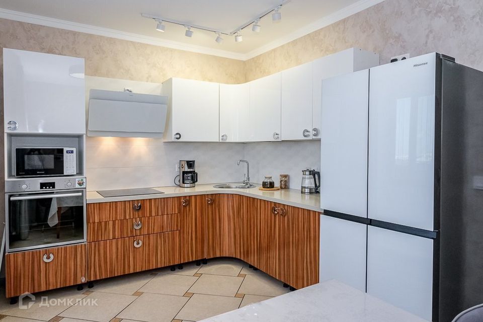 Продаётся 3-комнатная квартира, 76.6 м²