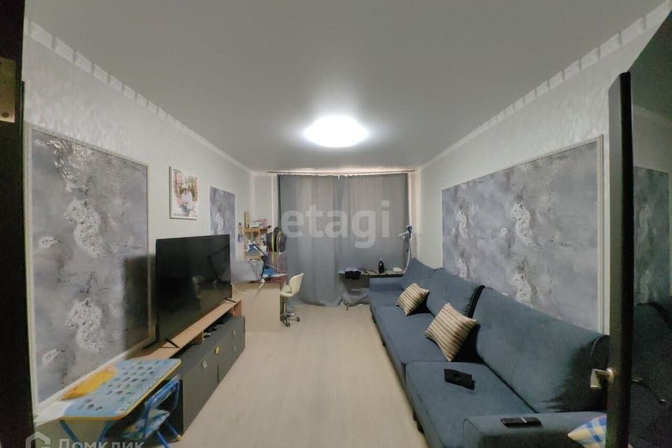 Продаётся 3-комнатная квартира, 77 м²