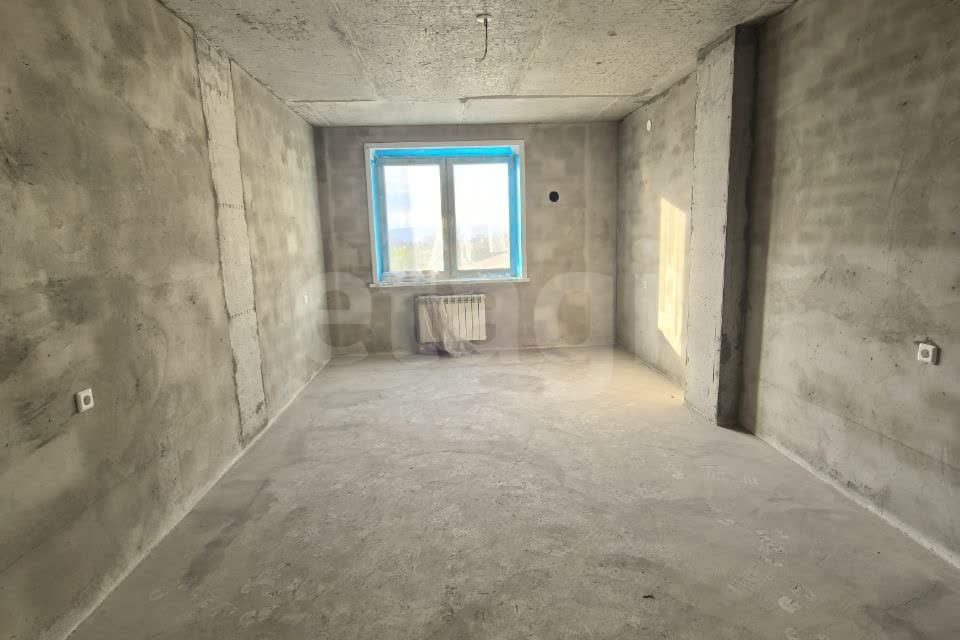 Продаётся 2-комнатная квартира, 65.2 м²